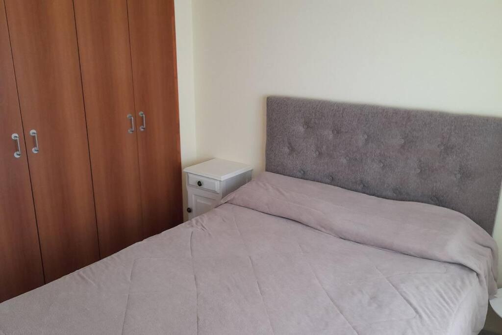 Excelente Departamento En Zona Centrica. C/Cochera Rio Cuarto Luaran gambar