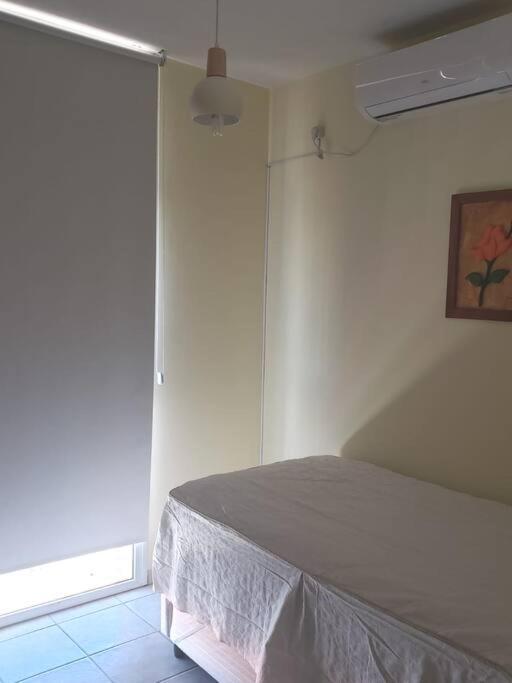 Excelente Departamento En Zona Centrica. C/Cochera Rio Cuarto Luaran gambar