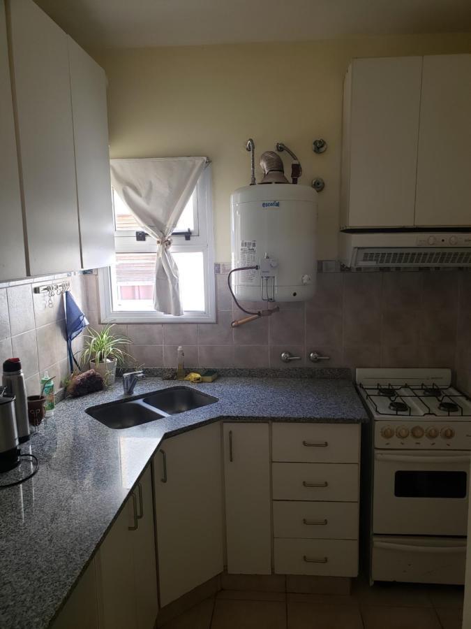 Excelente Departamento En Zona Centrica. C/Cochera Rio Cuarto Luaran gambar